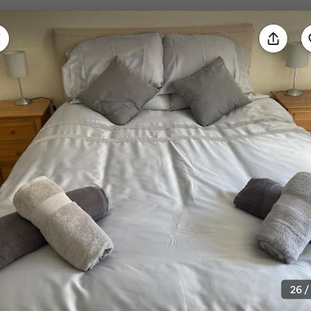 1 Hatton House 2 Bedroom 2 Bathroom Spacious Basement Flat Newark upon Trent Exterior foto