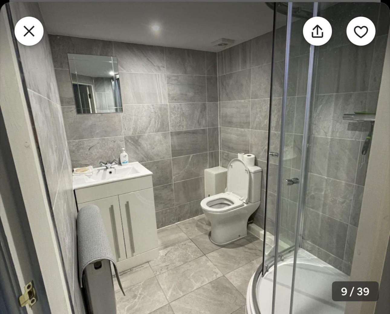 1 Hatton House 2 Bedroom 2 Bathroom Spacious Basement Flat Newark upon Trent Exterior foto
